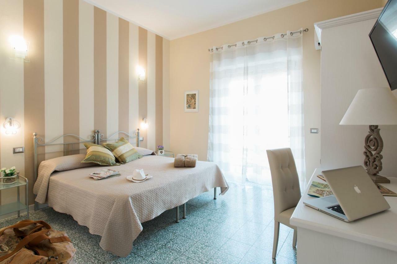 Casa Piazze Iun Q0873 Leilighet Bosa Eksteriør bilde
