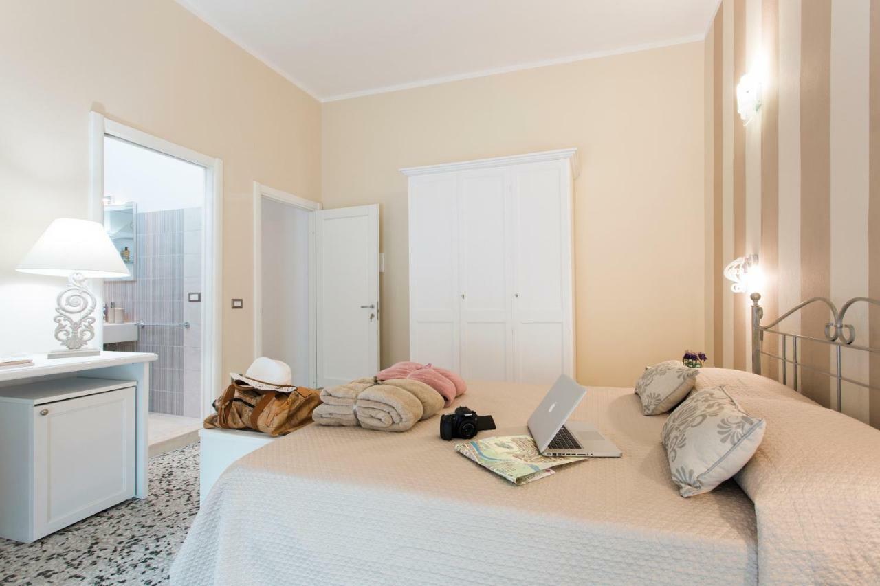 Casa Piazze Iun Q0873 Leilighet Bosa Eksteriør bilde