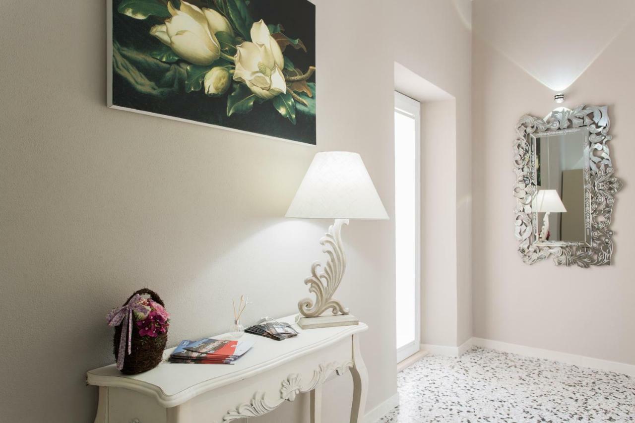 Casa Piazze Iun Q0873 Leilighet Bosa Eksteriør bilde
